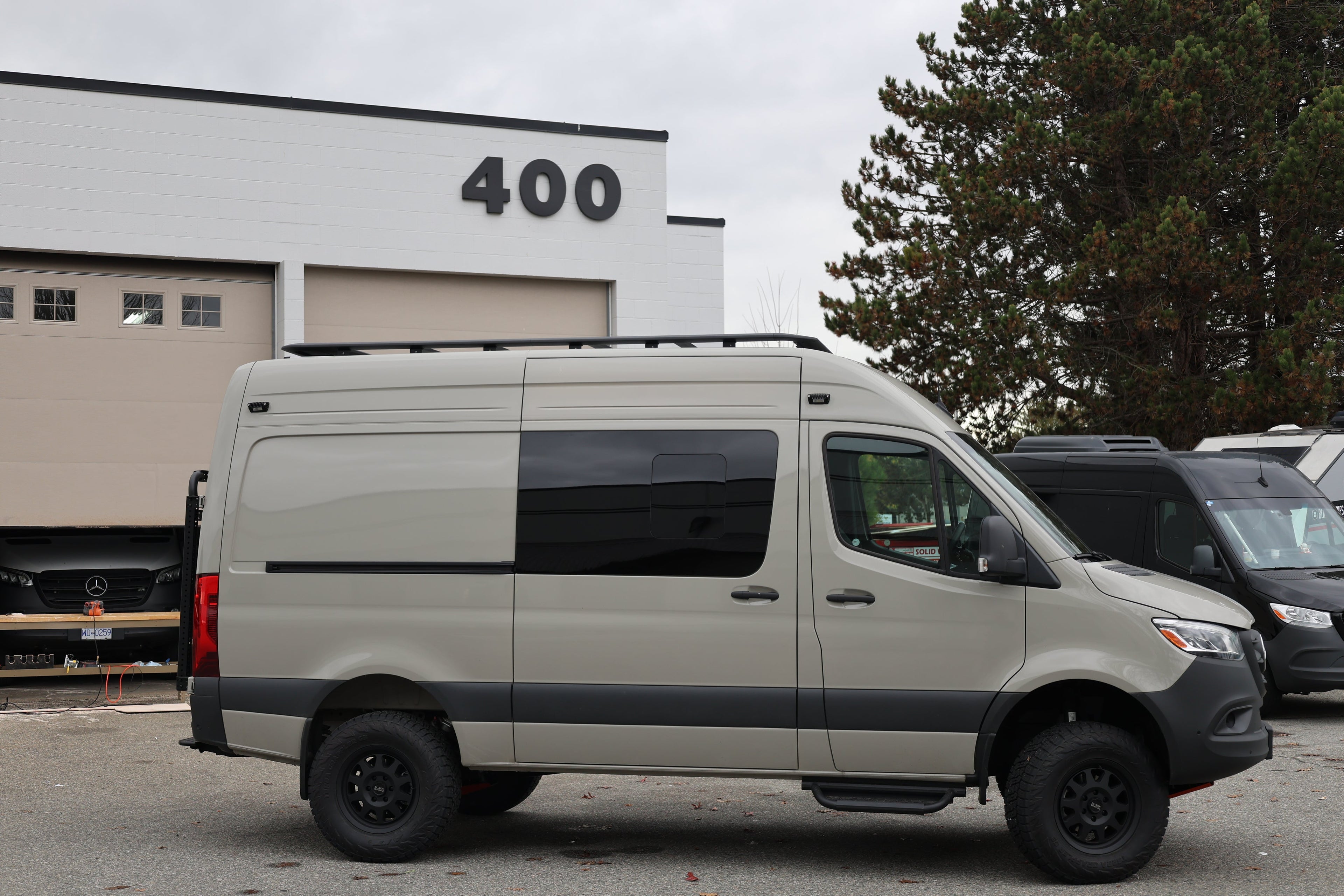 Roamlabx EDGE Roof Rack – Sprinter Low Profile Rack
