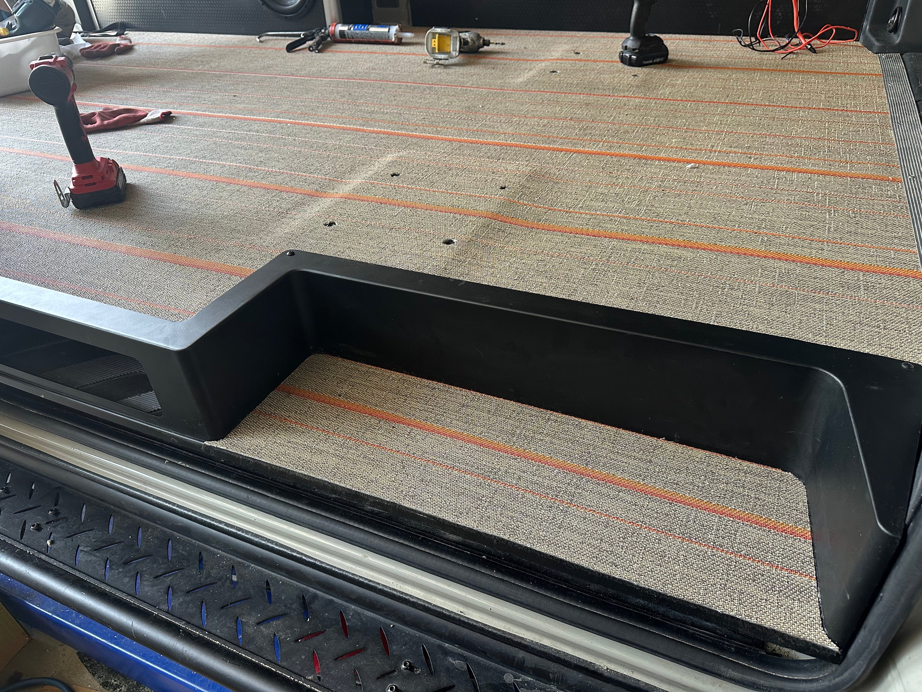 2008+ Sprinter Sliding Door Storage Step