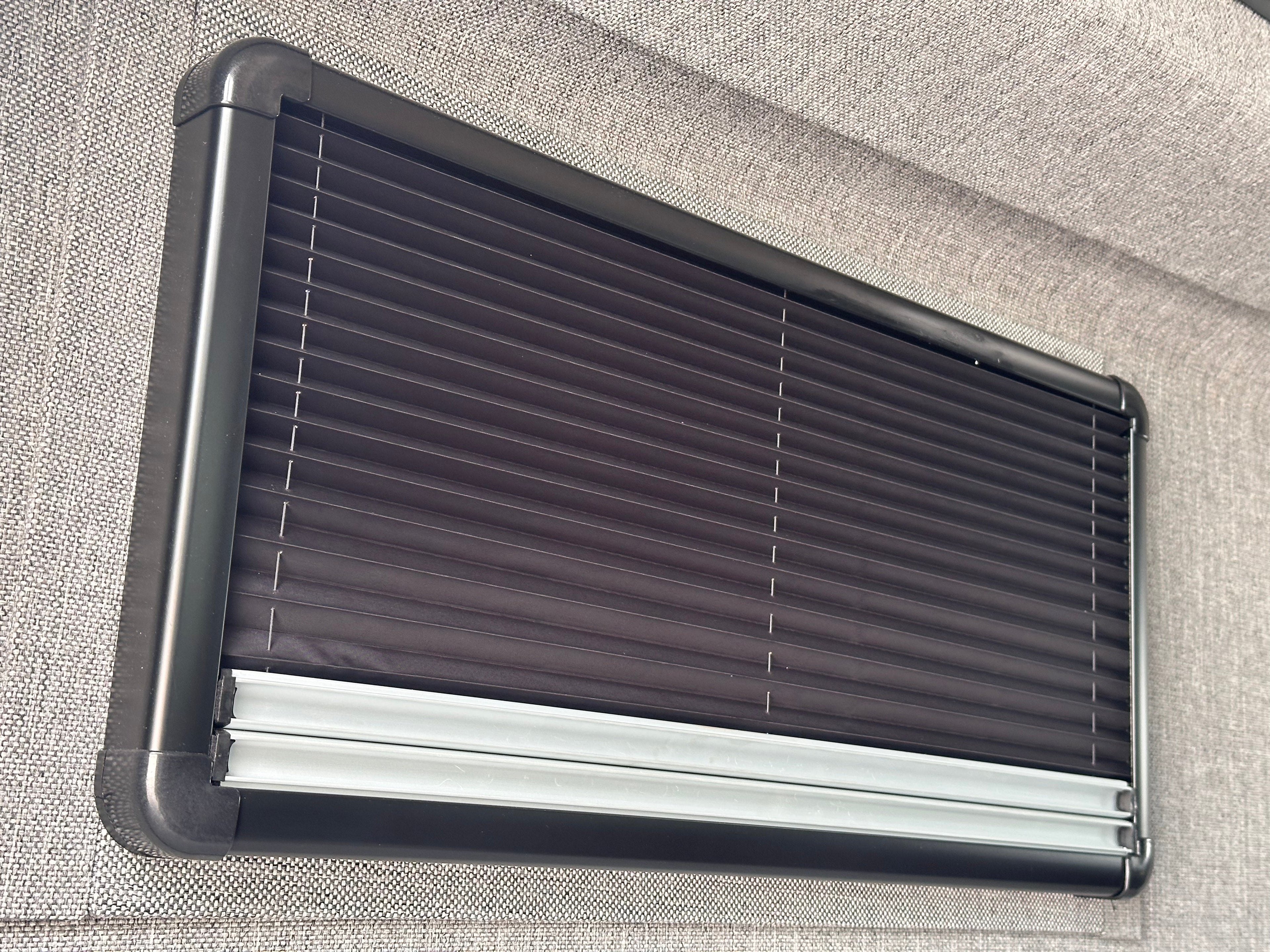 Glass & Acrylic Dual Pane Camper Window /27.56"x11.81" (700x300mm)