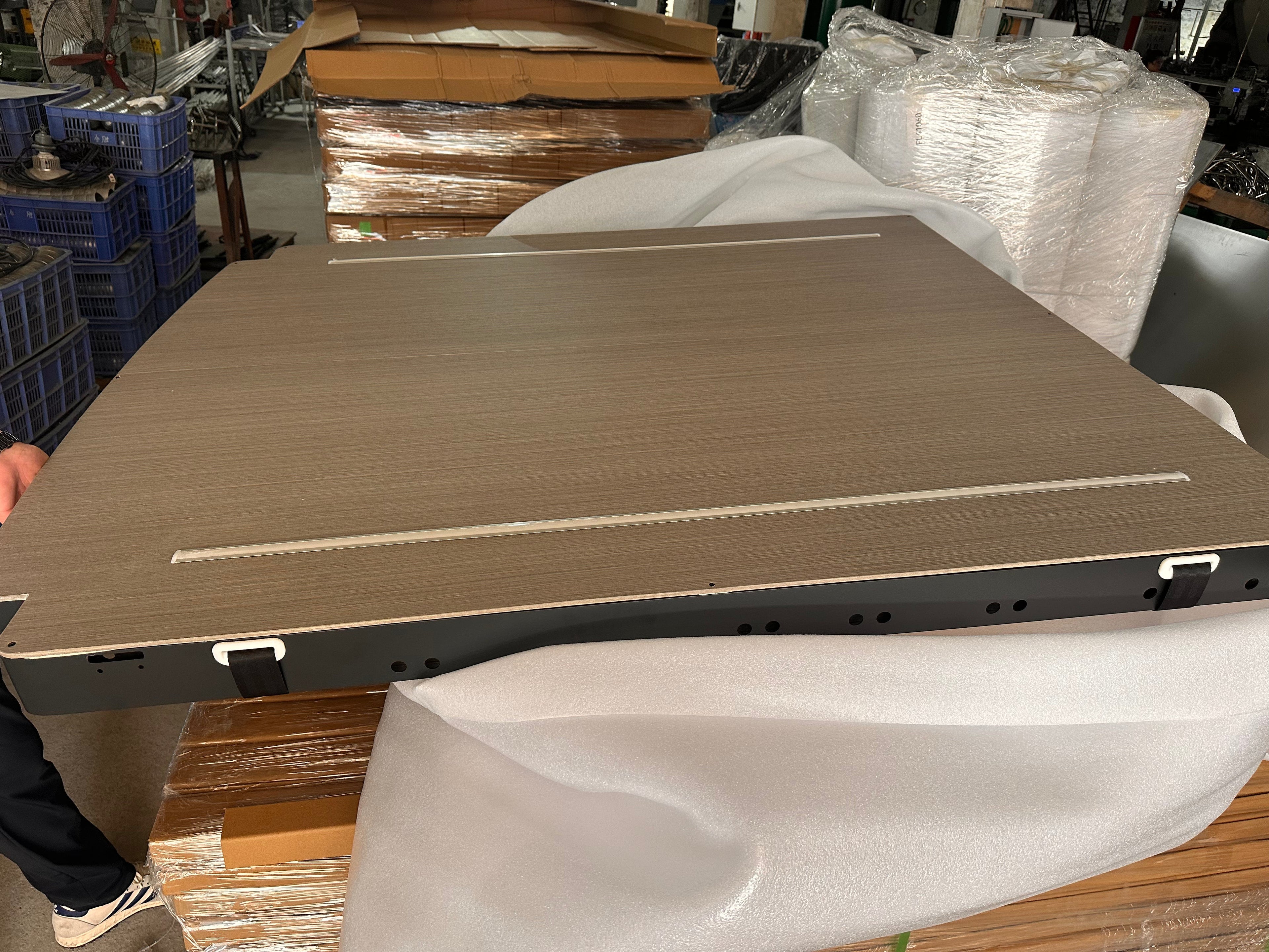 Camper Van Expandable Elevator Bed